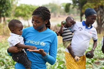 Côte d'Ivoire / Planification et budgétisation des droits de l'enfant : progrès et perspectives depuis 2010 